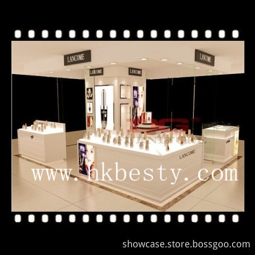 Cosmetic showcase for shop and supermaket